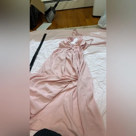 Backless Criss Cross Split Midi Dress Commense size M light pink blush CM6 NWT - Picture 6 of 6